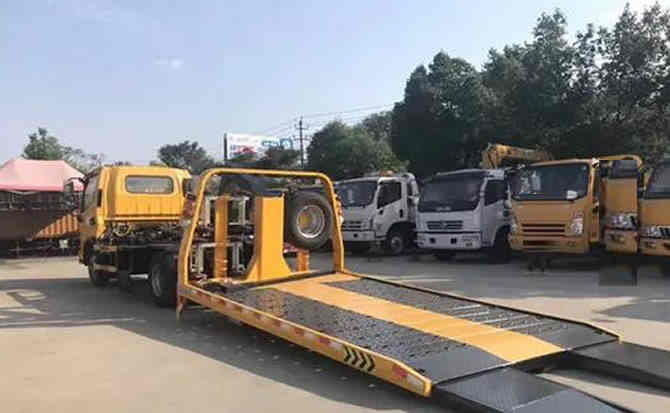 和林格尔汽车中途维修案例